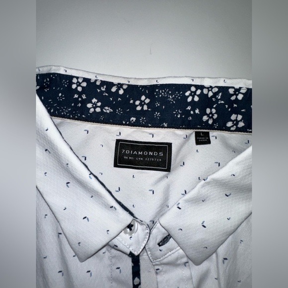 7Diamonds Men’s L White Button Down Short Sleeve Shirt Blue Buckle Exclusive - Picture 3 of 9